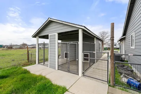 597 Bigham Brown Road Eagle Point OR 97524