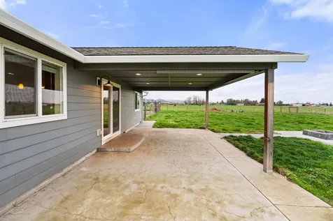 597 Bigham Brown Road Eagle Point OR 97524
