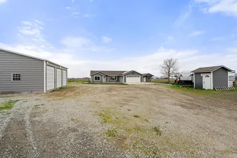 597 Bigham Brown Road Eagle Point OR 97524