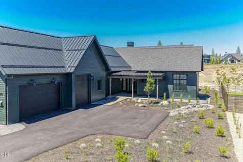 3118 NW Crossing Drive Bend OR 97703
