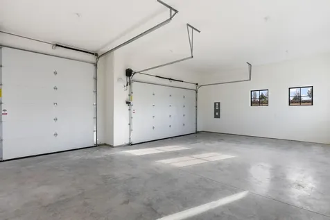 3118 NW Crossing Drive Bend OR 97703