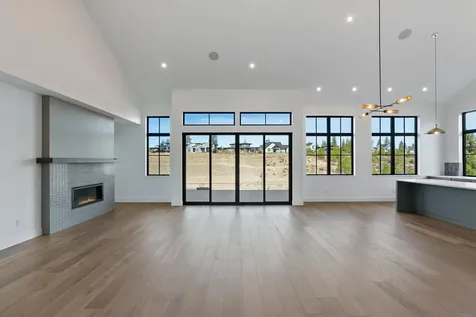 3118 NW Crossing Drive Bend OR 97703