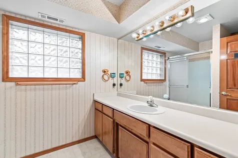 4231 Tamarack Drive Medford OR 97504