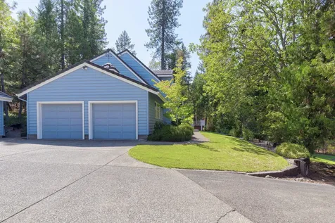 543 Serenity Lane Grants Pass OR 97526