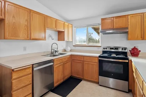 13344 SW Peninsula Drive Terrebonne OR 97760