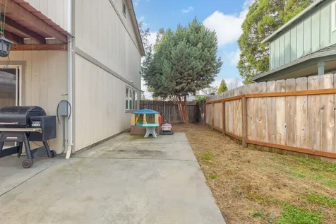 1110 SW Bridge Street Grants Pass OR 97526