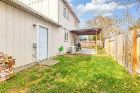 1110 SW Bridge Street Grants Pass OR 97526