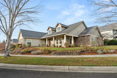 2161 Duncan Drive Medford OR 97504