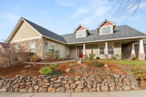 2161 Duncan Drive Medford OR 97504