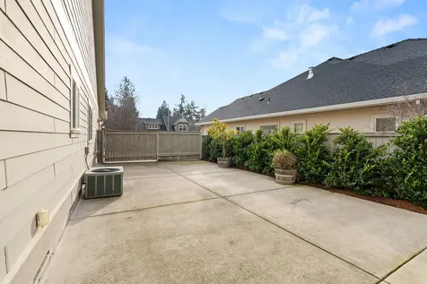 2161 Duncan Drive Medford OR 97504