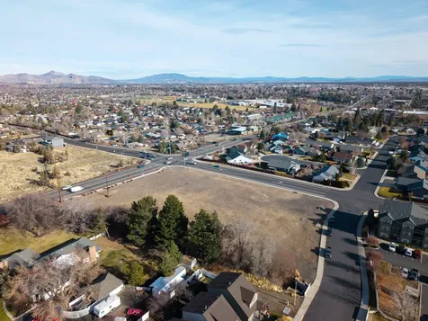 SW 27th Street Redmond OR 97756