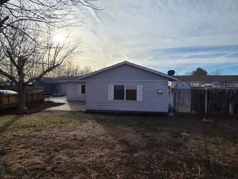 2310 W Antler Avenue Redmond OR 97756