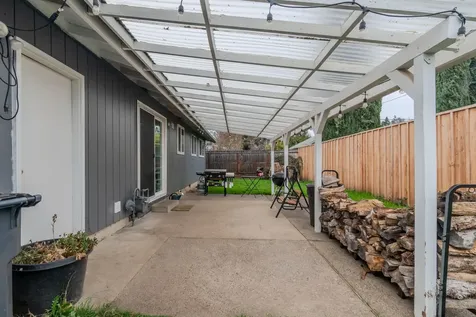 3086 Arthur Avenue Medford OR 97501