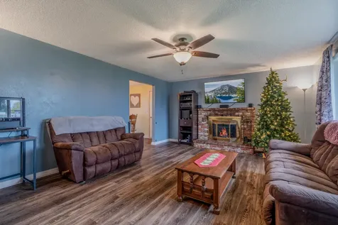 3086 Arthur Avenue Medford OR 97501