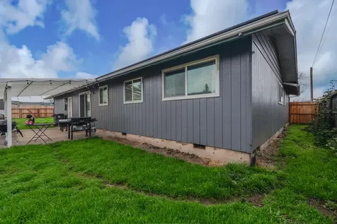 3086 Arthur Avenue Medford OR 97501