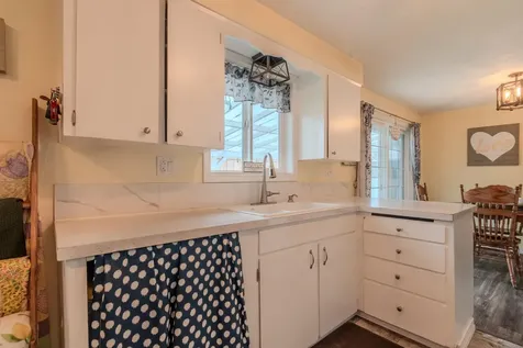 3086 Arthur Avenue Medford OR 97501
