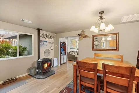 438 Westminster Drive Eagle Point OR 97524