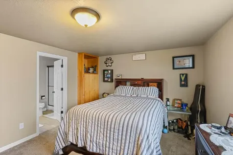 438 Westminster Drive Eagle Point OR 97524