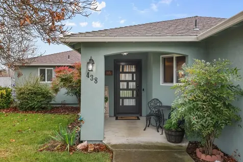 438 Westminster Drive Eagle Point OR 97524