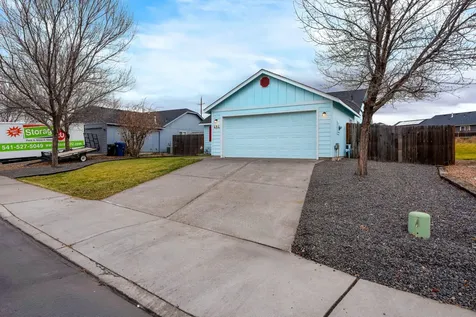 484 NE Spruce Court Redmond OR 97756