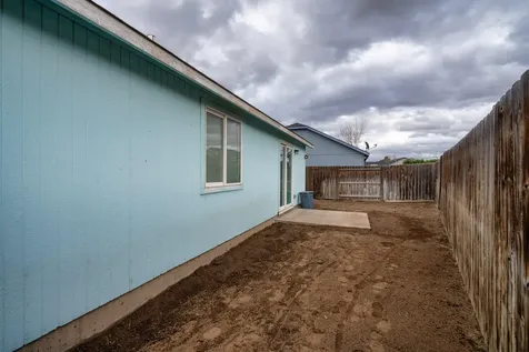 484 NE Spruce Court Redmond OR 97756