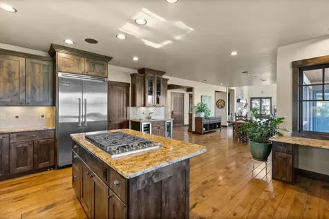 65870 Pronghorn Estates Drive Bend OR 97701