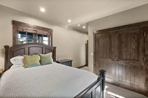 65870 Pronghorn Estates Drive Bend OR 97701