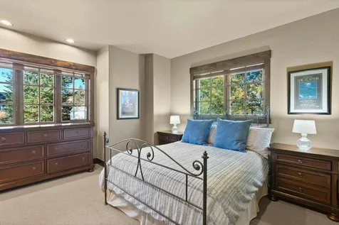 65870 Pronghorn Estates Drive Bend OR 97701