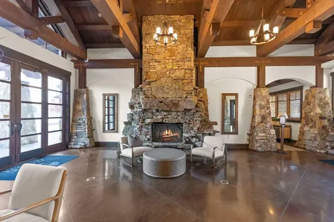 65870 Pronghorn Estates Drive Bend OR 97701
