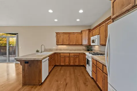 1981 NW Larch Avenue Redmond OR 97756