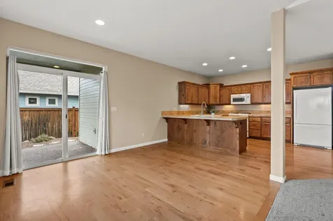 1981 NW Larch Avenue Redmond OR 97756