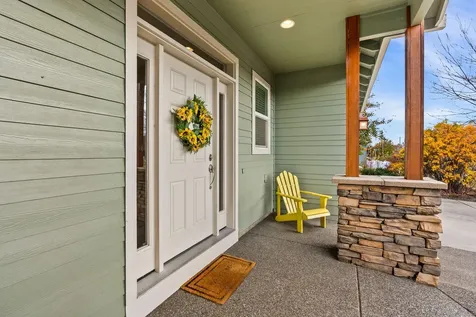 1981 NW Larch Avenue Redmond OR 97756