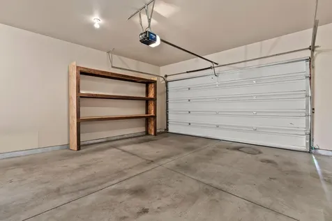 1981 NW Larch Avenue Redmond OR 97756