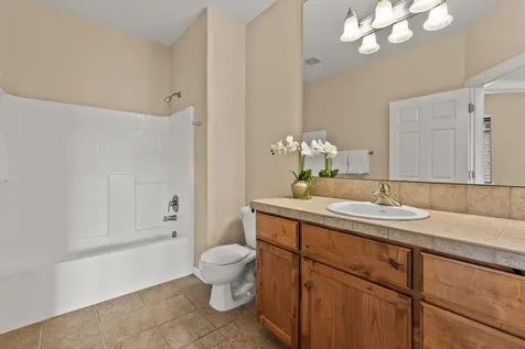 1981 NW Larch Avenue Redmond OR 97756