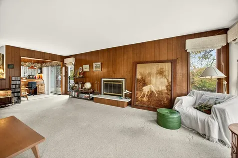 697 Oak Knoll Drive Ashland OR 97520