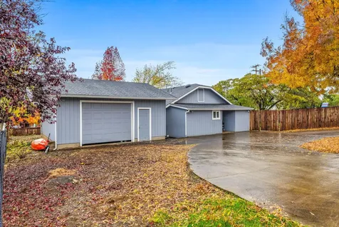 1487 SW Fairview Avenue Dallas OR 97338