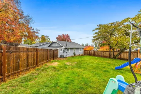 1487 SW Fairview Avenue Dallas OR 97338