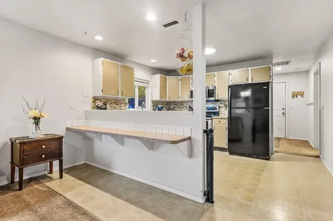 1487 SW Fairview Avenue Dallas OR 97338