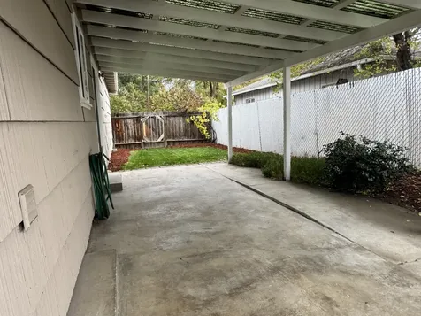 840 Ash Street Central Point OR 97502