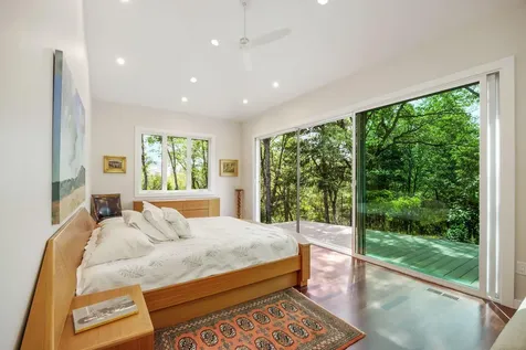 1988 Old Siskiyou Highway Ashland OR 97520