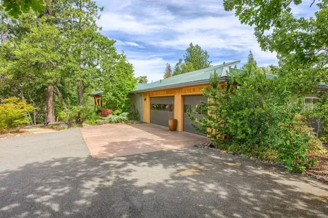 1988 Old Siskiyou Highway Ashland OR 97520