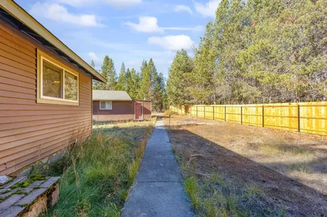 16510 Shanks Lane La Pine OR 97739