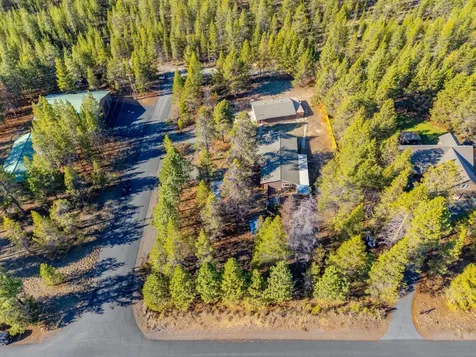 16510 Shanks Lane La Pine OR 97739
