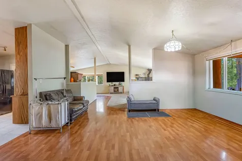 16510 Shanks Lane La Pine OR 97739