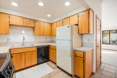19304 Baker Road Bend OR 97702