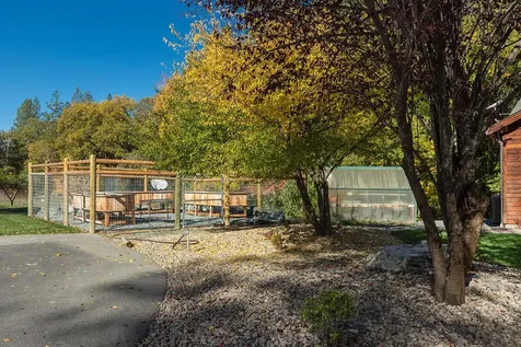 4027 Azalea Drive Grants Pass OR 97526