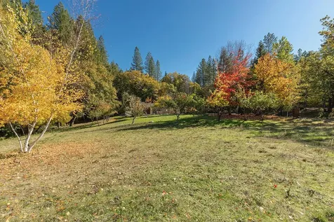 4027 Azalea Drive Grants Pass OR 97526