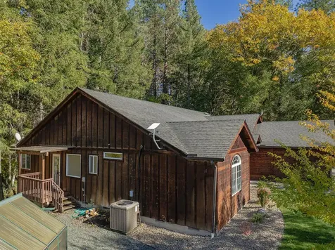 4027 Azalea Drive Grants Pass OR 97526