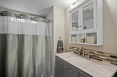 56078 Snow Goose Road Bend OR 97707