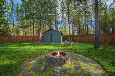 56078 Snow Goose Road Bend OR 97707